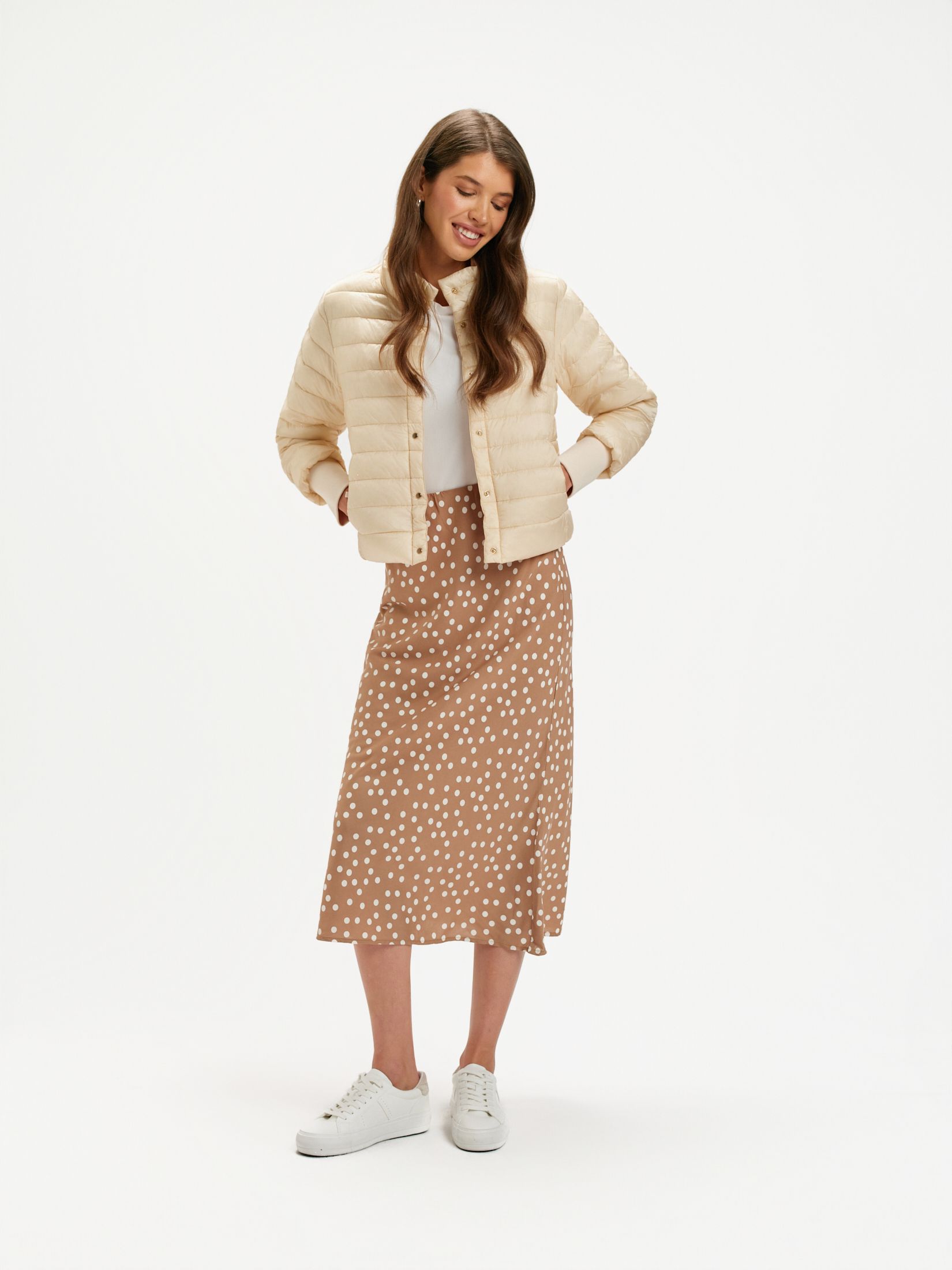 Kremowa kurtka z pikowaniem 