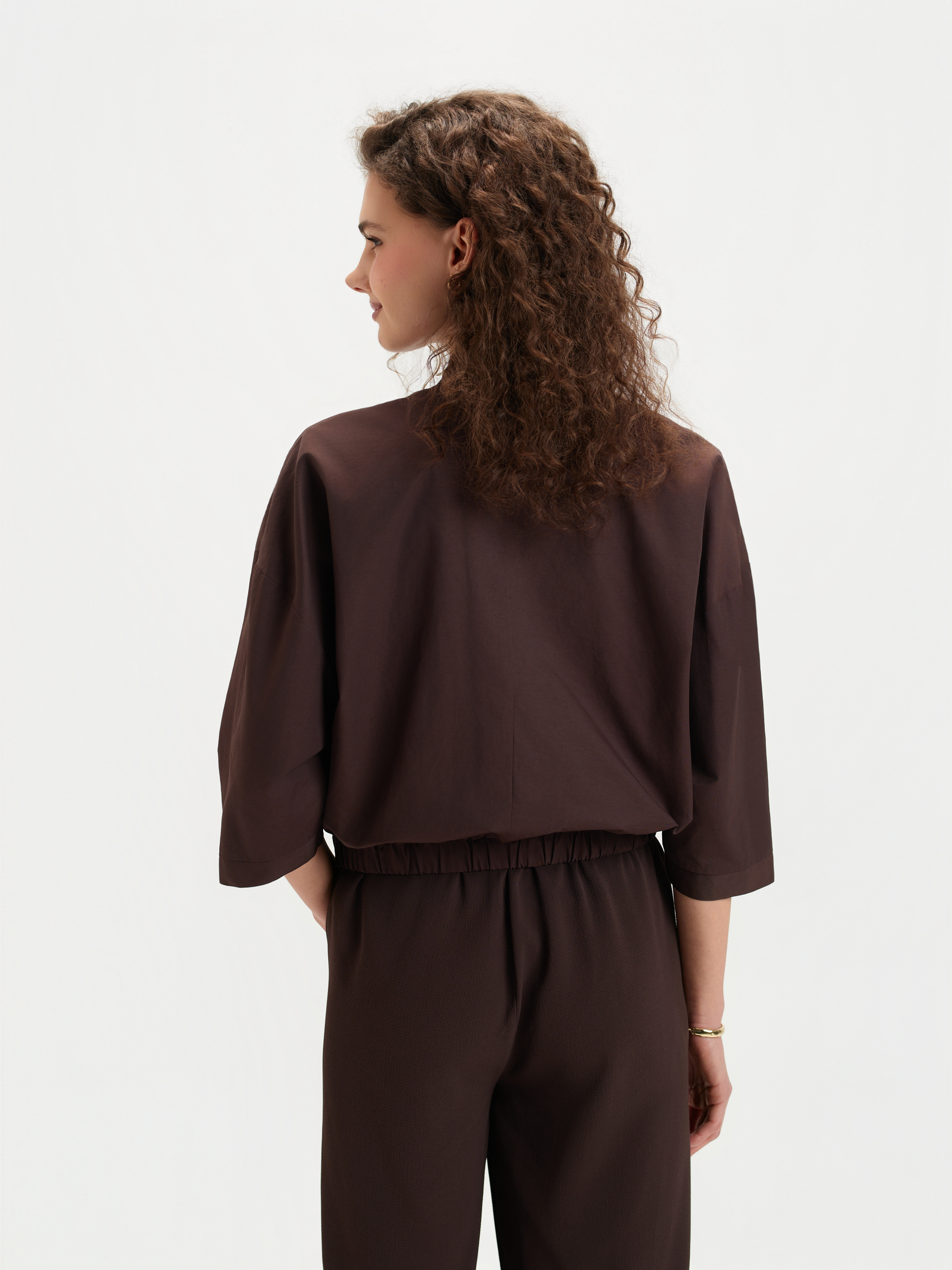 Kurtka bomberka w kolorze czekoladowego brązu 