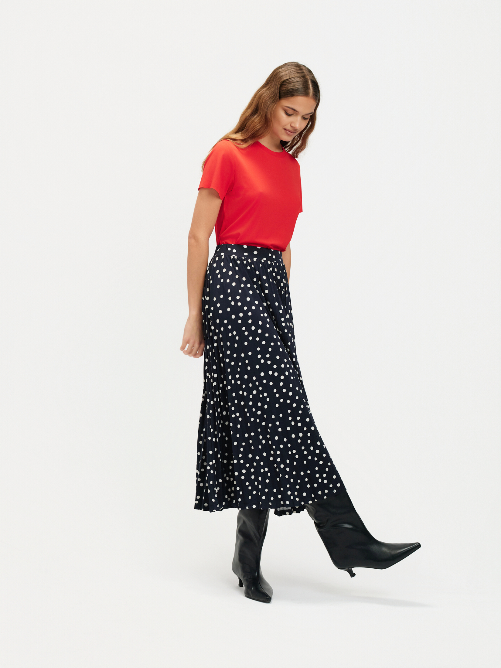 Plisowana spódnica w groszki 