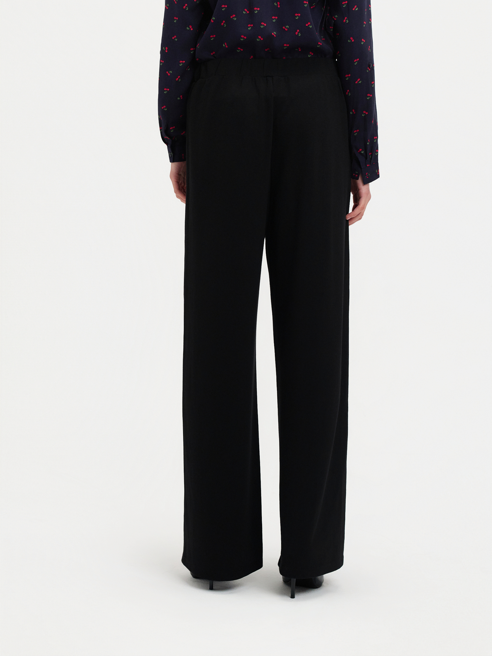 Eleganckie spodnie w kant 