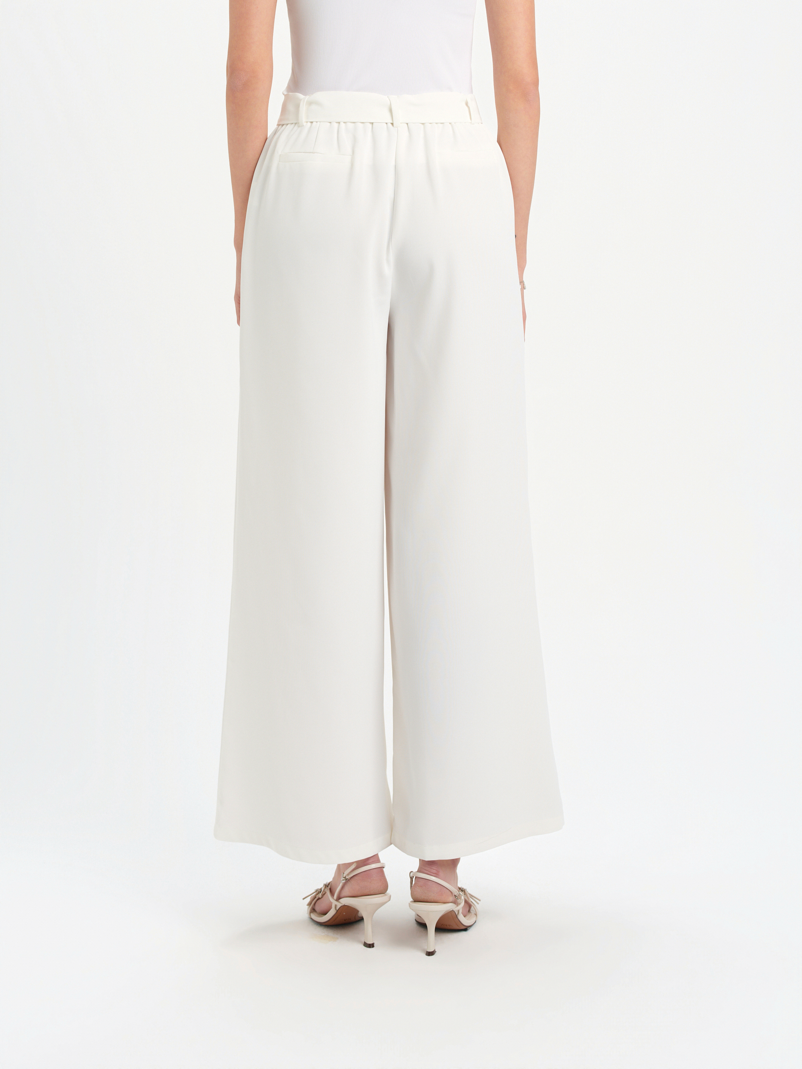 Eleganckie spodnie z wiązaniem 