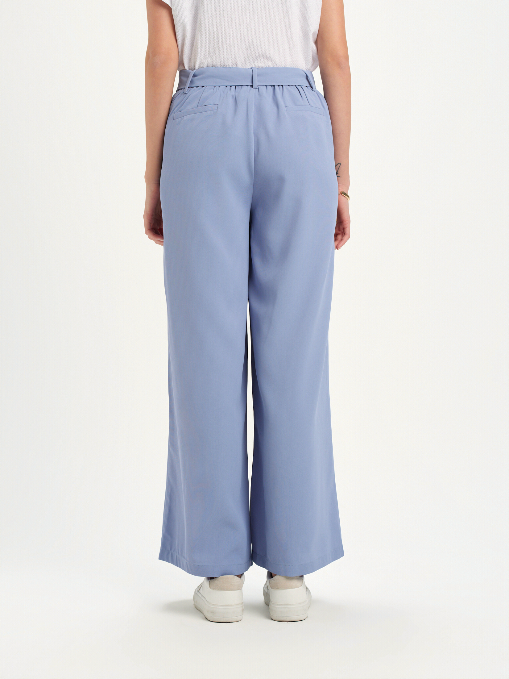 Eleganckie spodnie z wiązaniem 