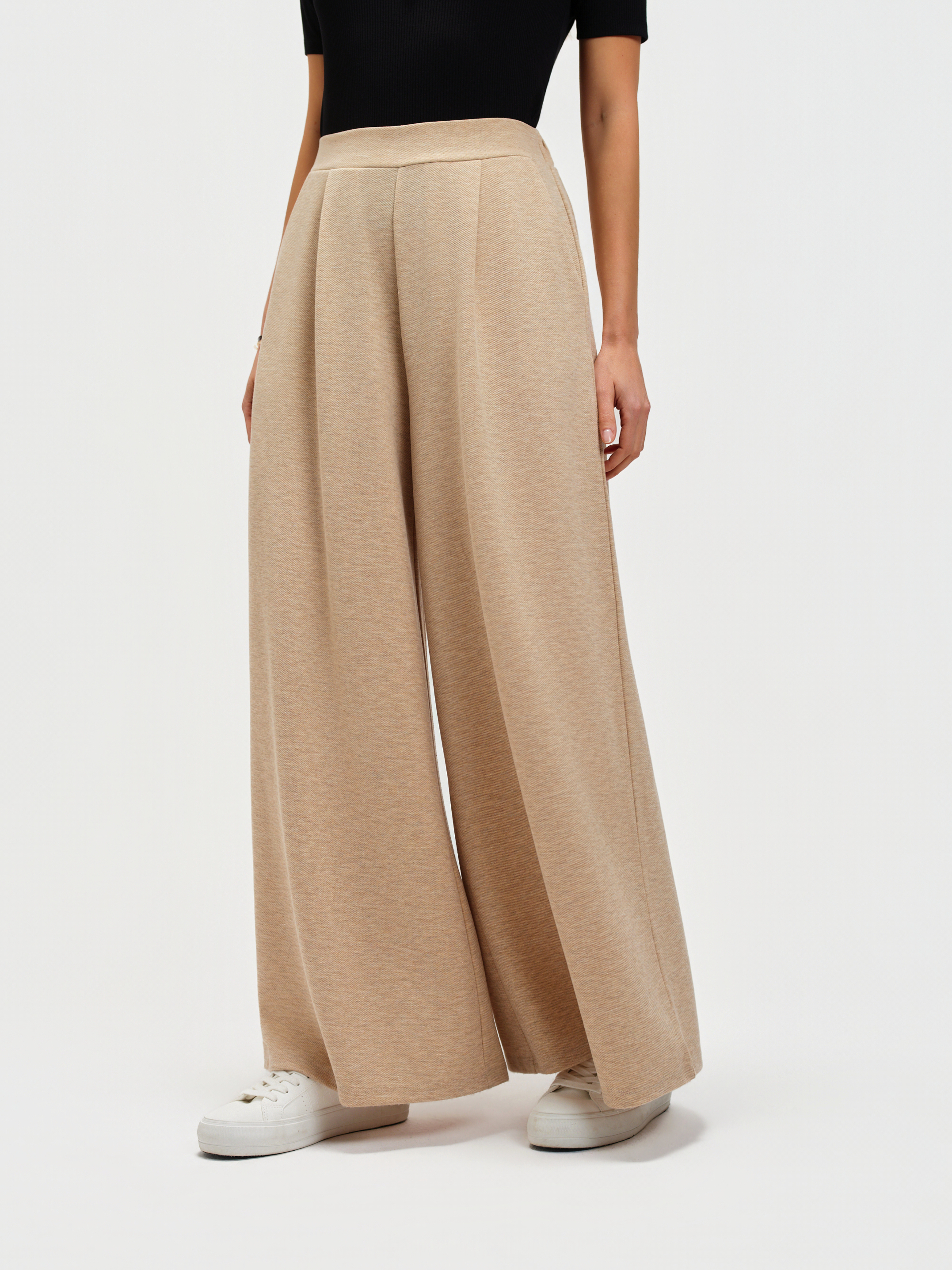 Dzianinowe spodnie z szeroką nogawką 