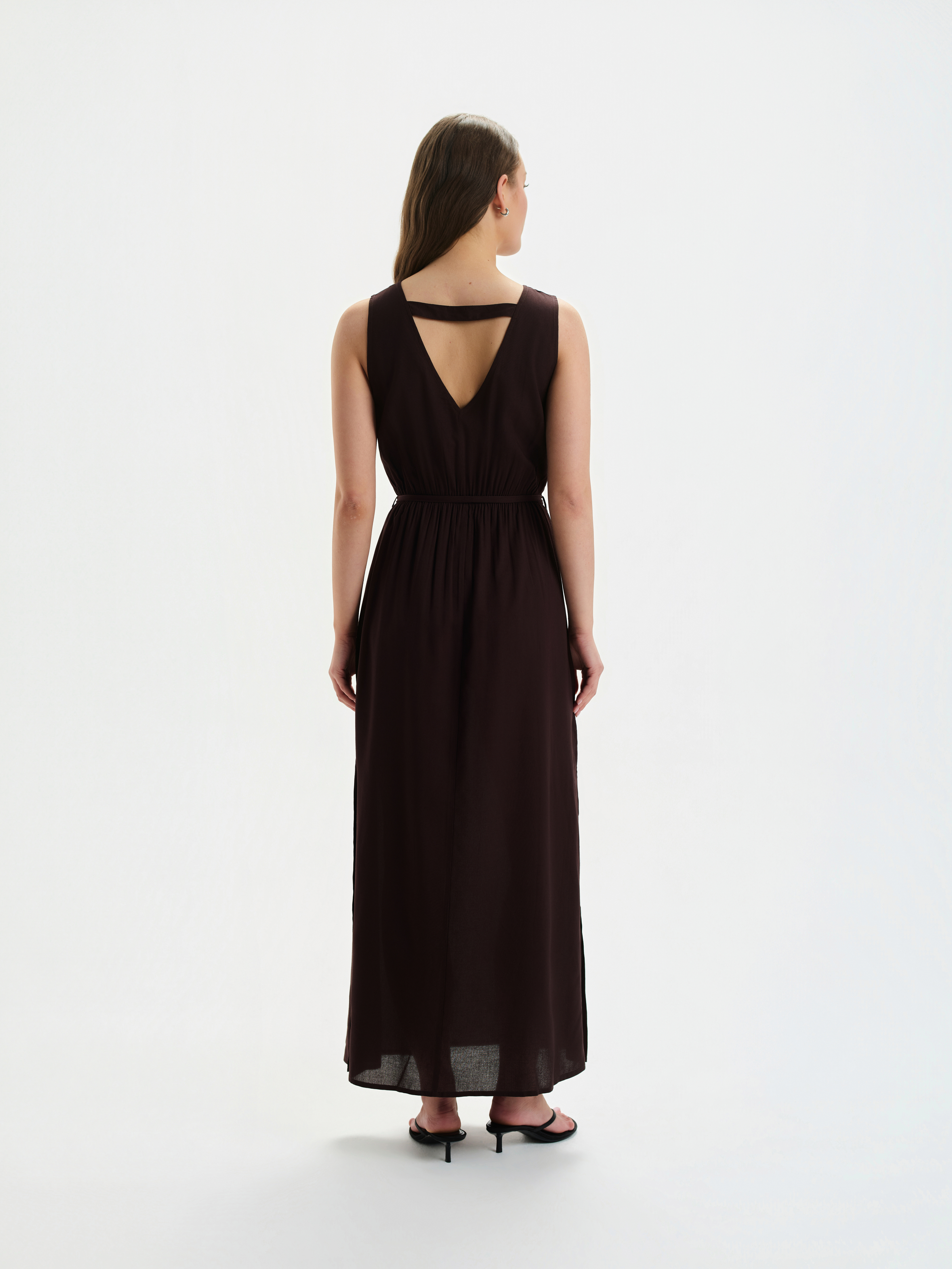 Sukienka maxi w kolorze czekoladowego brązu