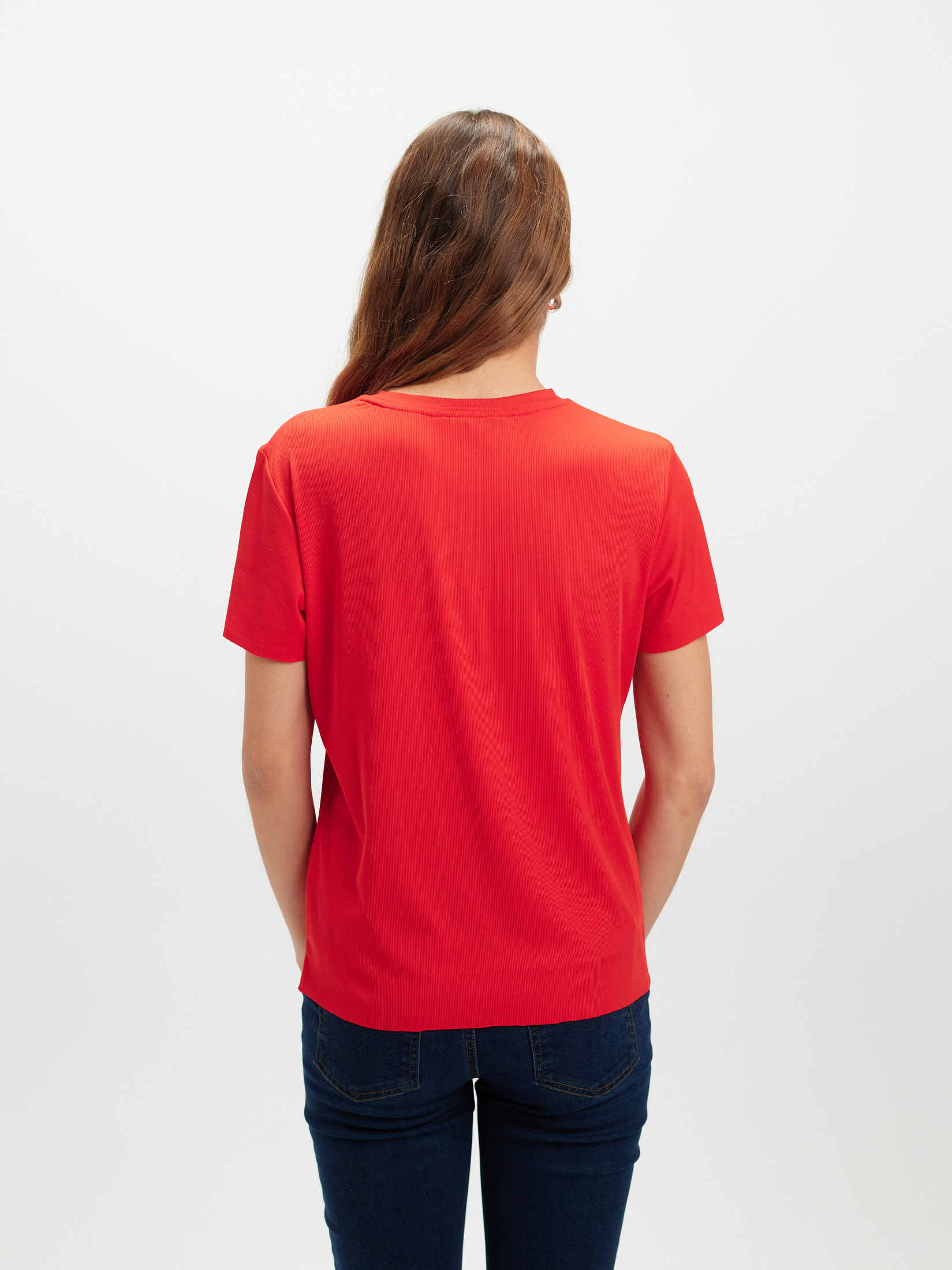 Prążkowany czerwony t-shirt