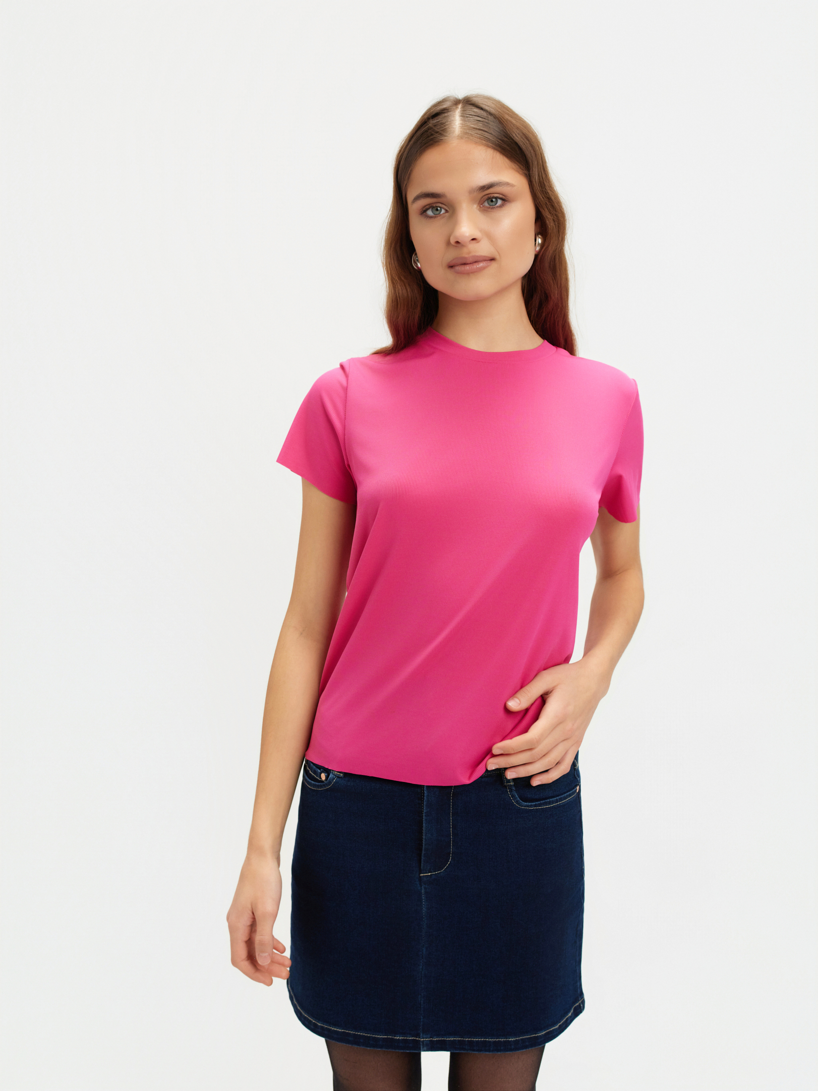 Prążkowany różowy t-shirt