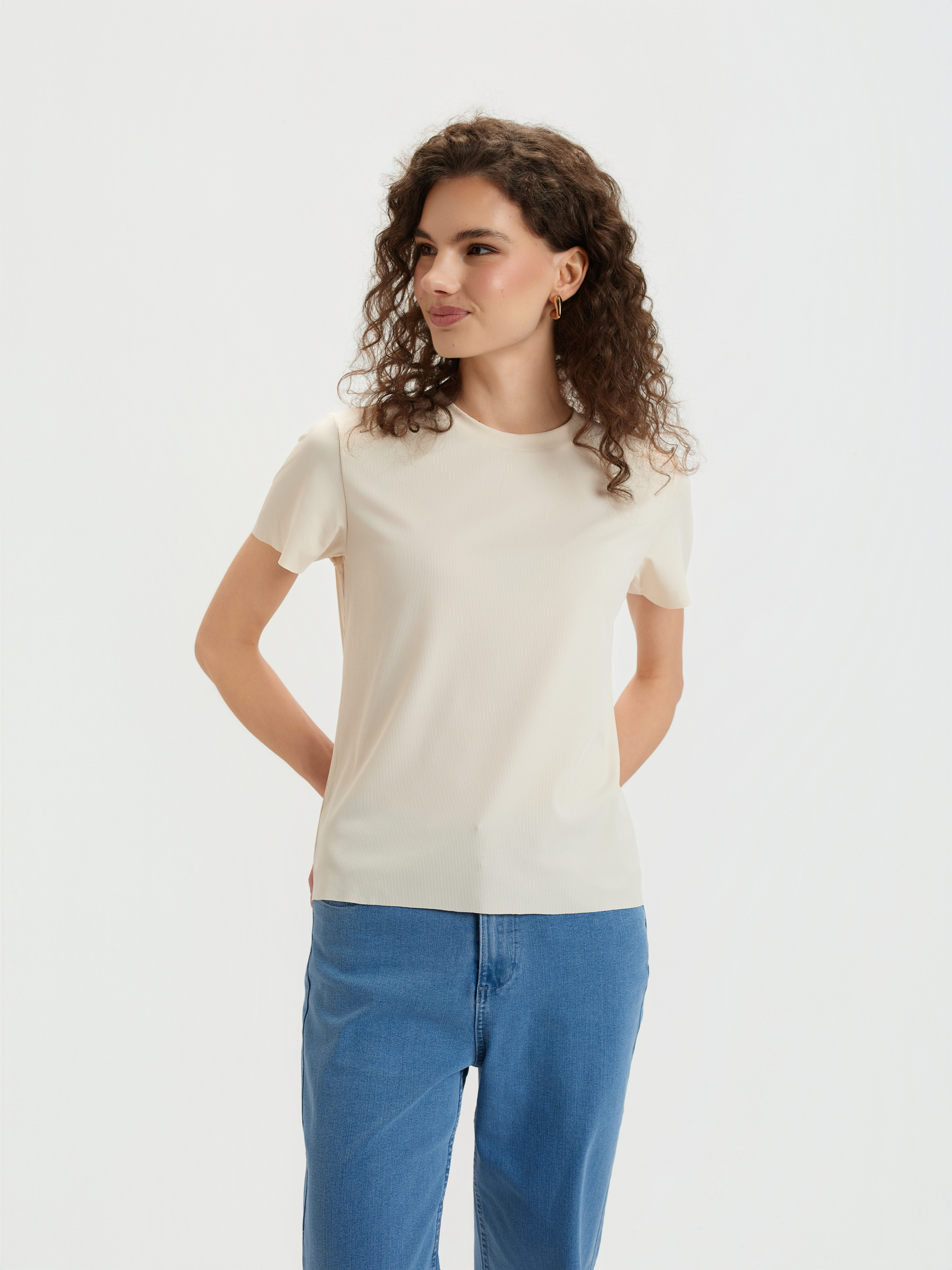 Kremowy top w prążki 