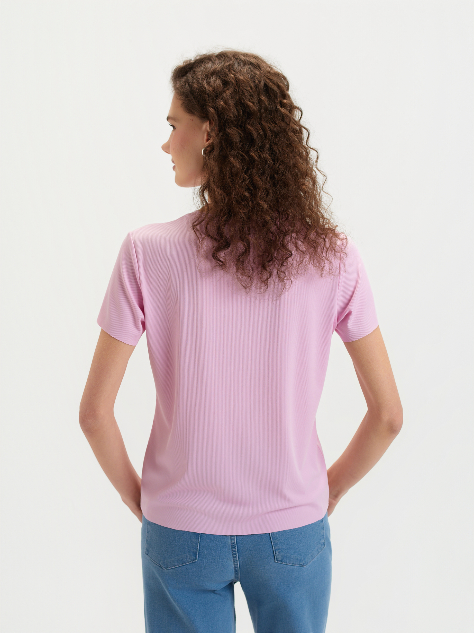 Jasnoróżowy top w prążki 