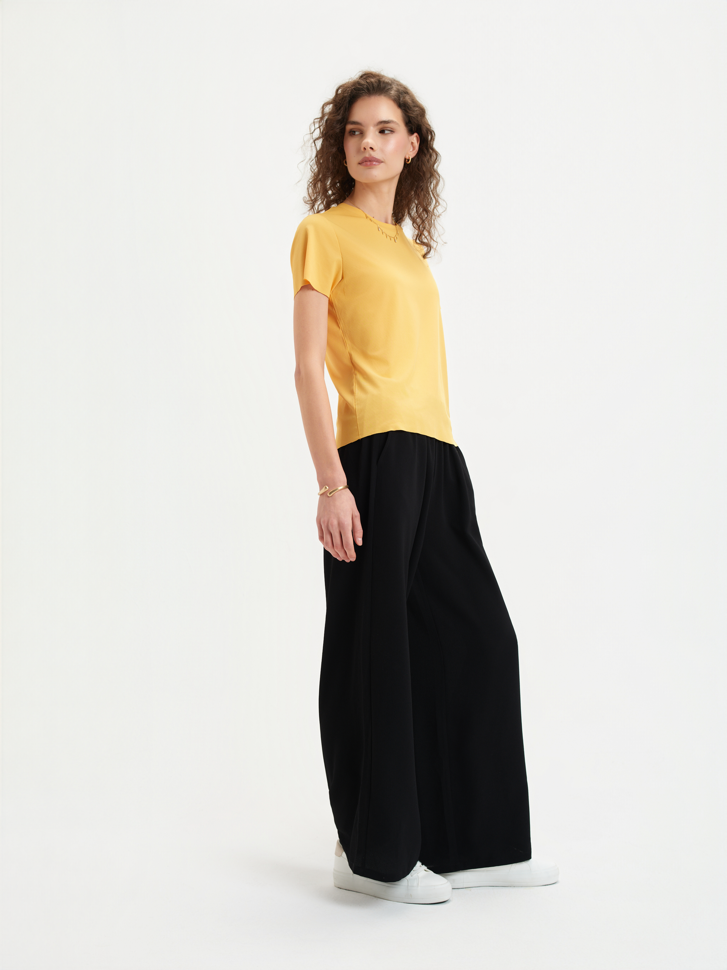 Żółty top w prążki 