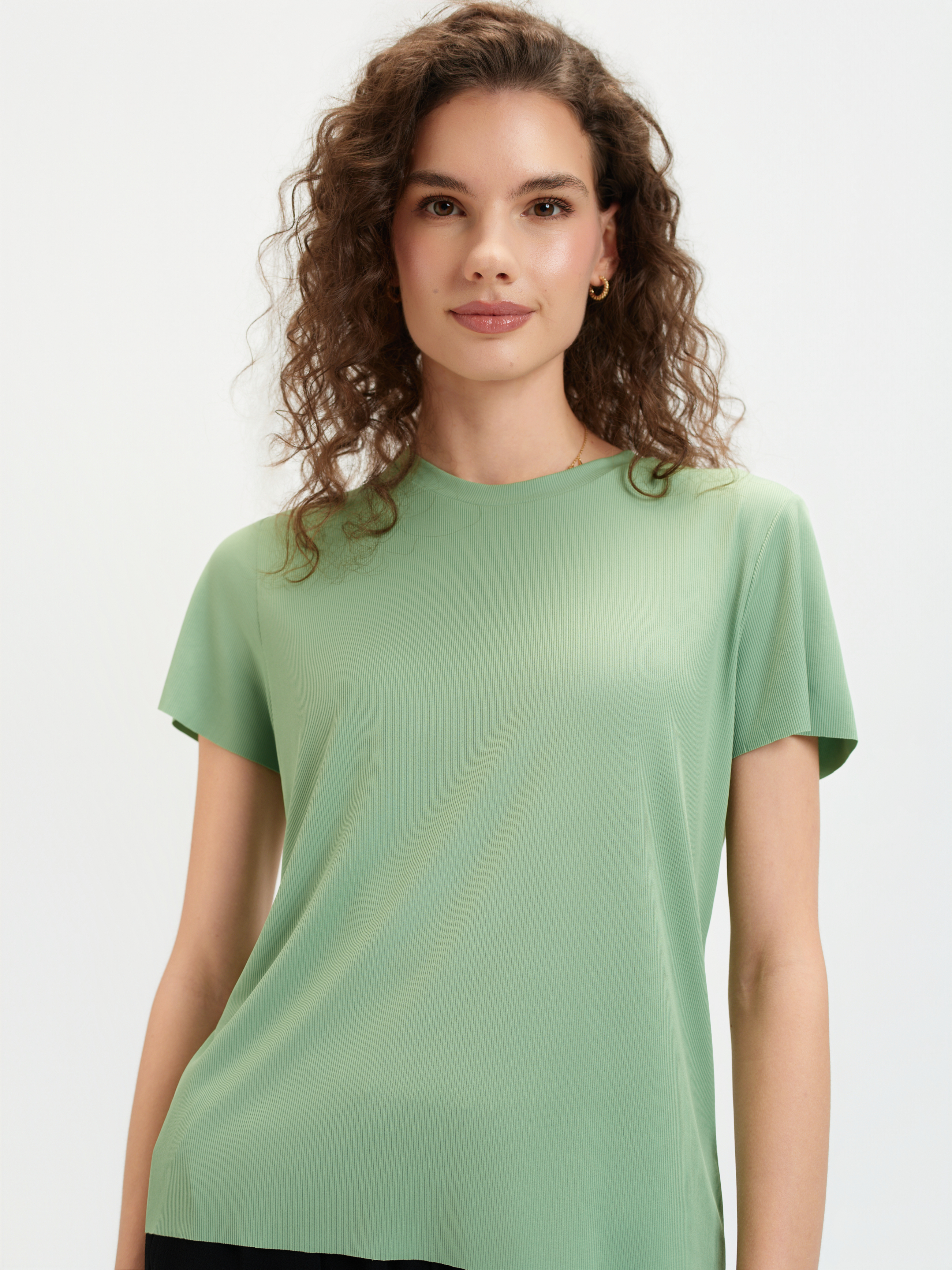 Oliwkowy top w prążki 