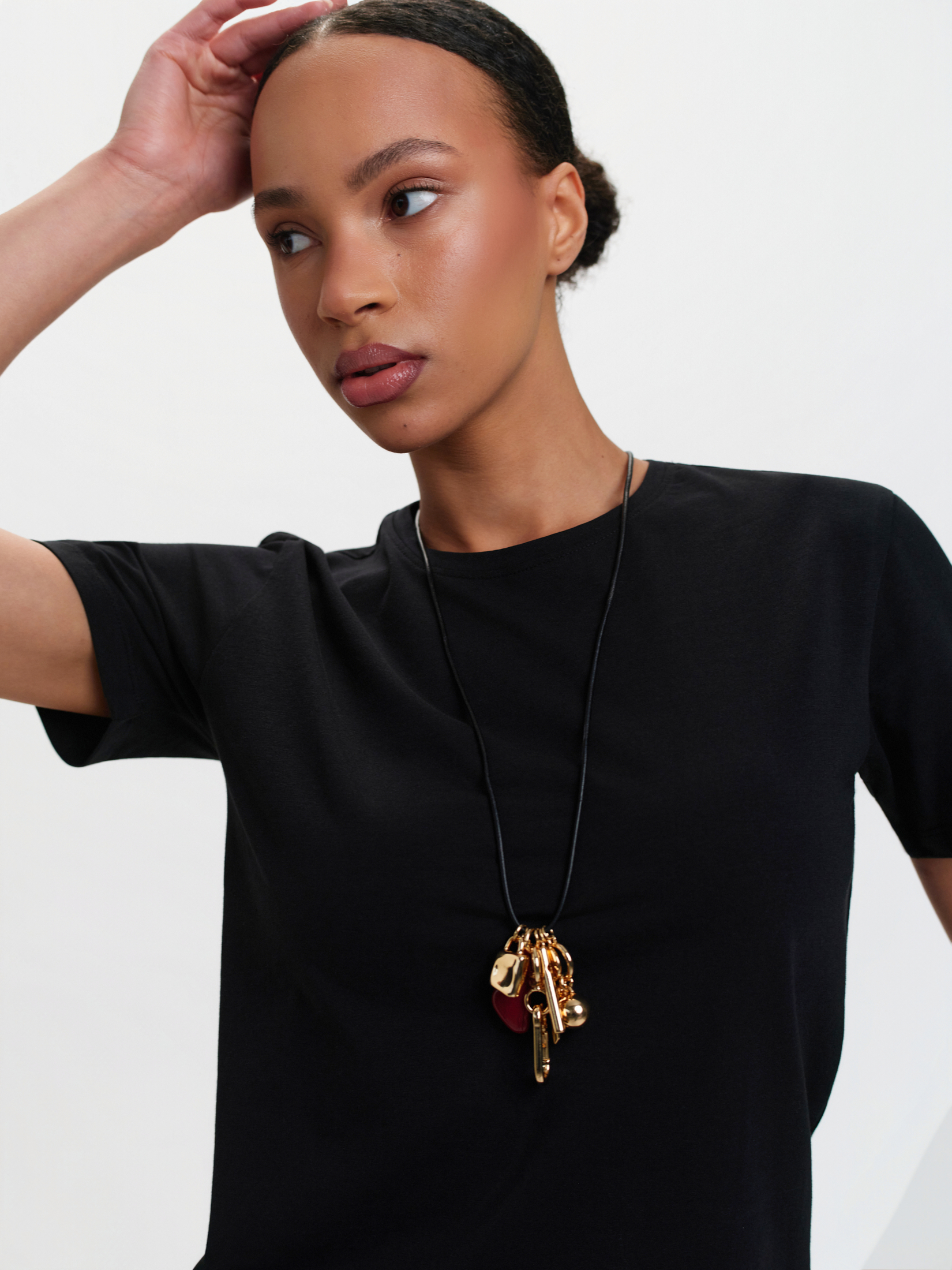 Czarny top w prążek 