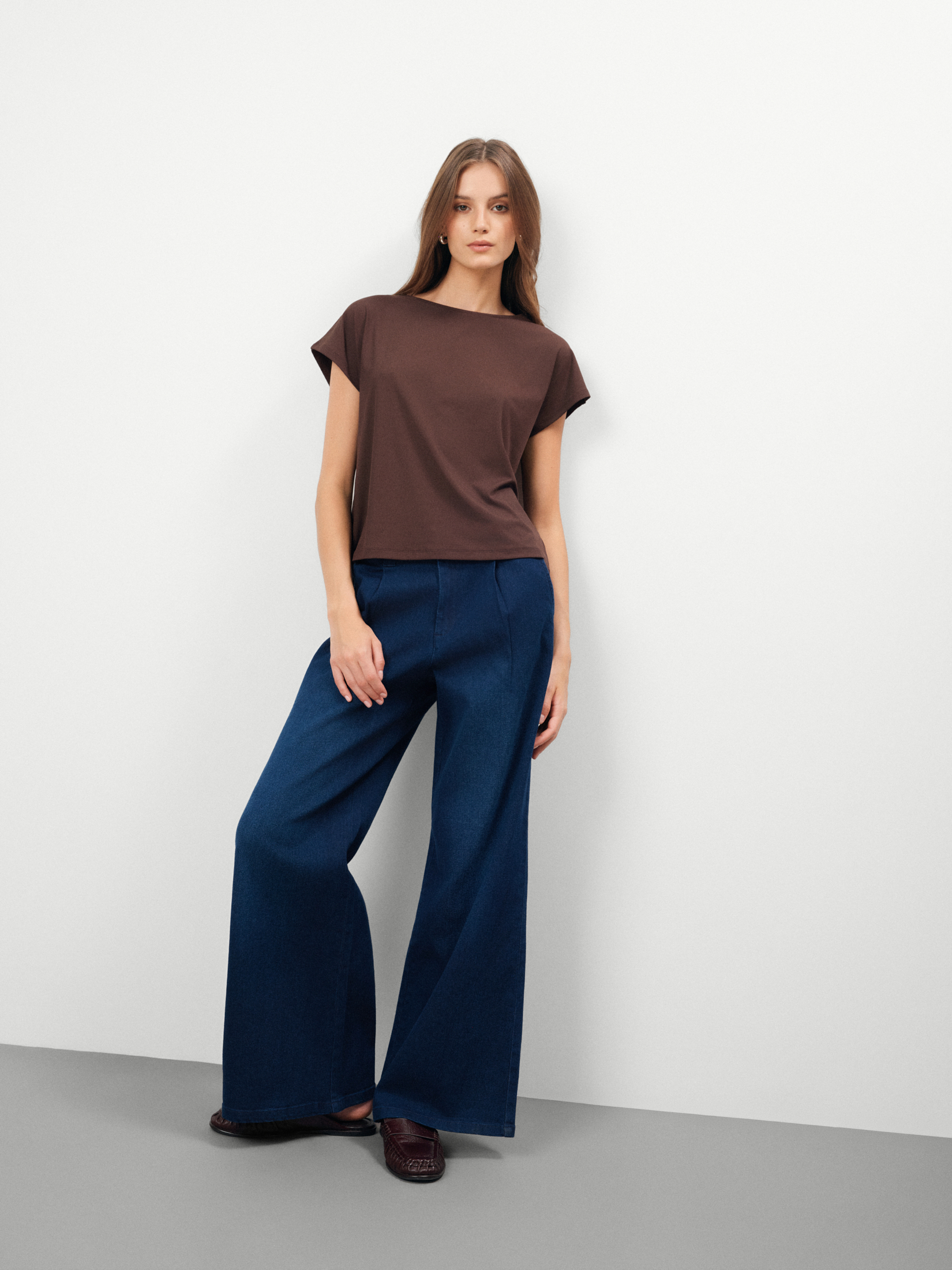 Brązowy top basic 