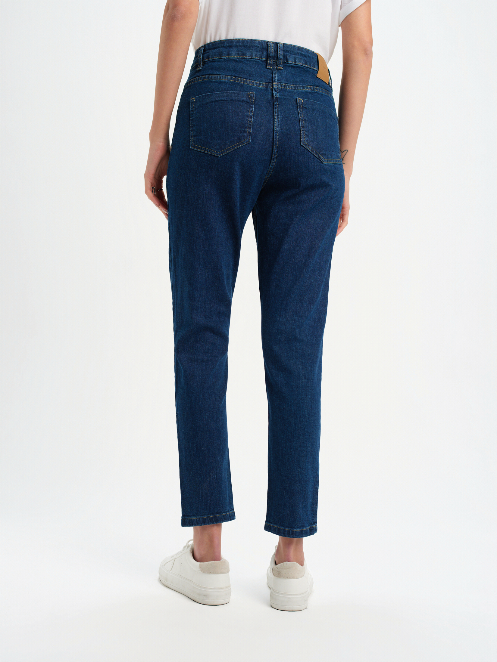 Spodnie jenasowe typu skinny 