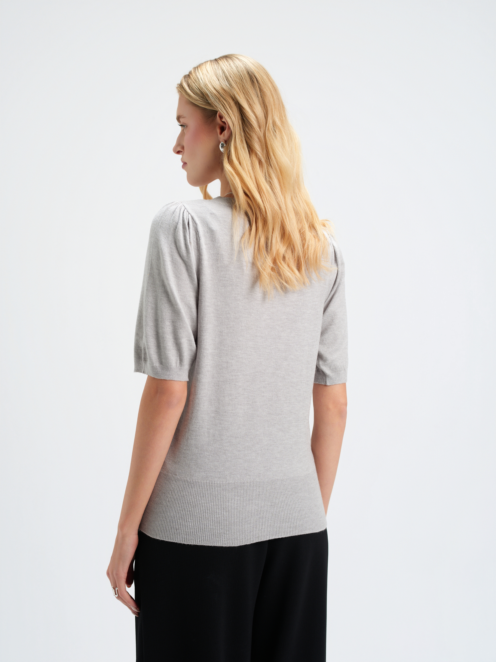 Sweter damski krótki rękaw