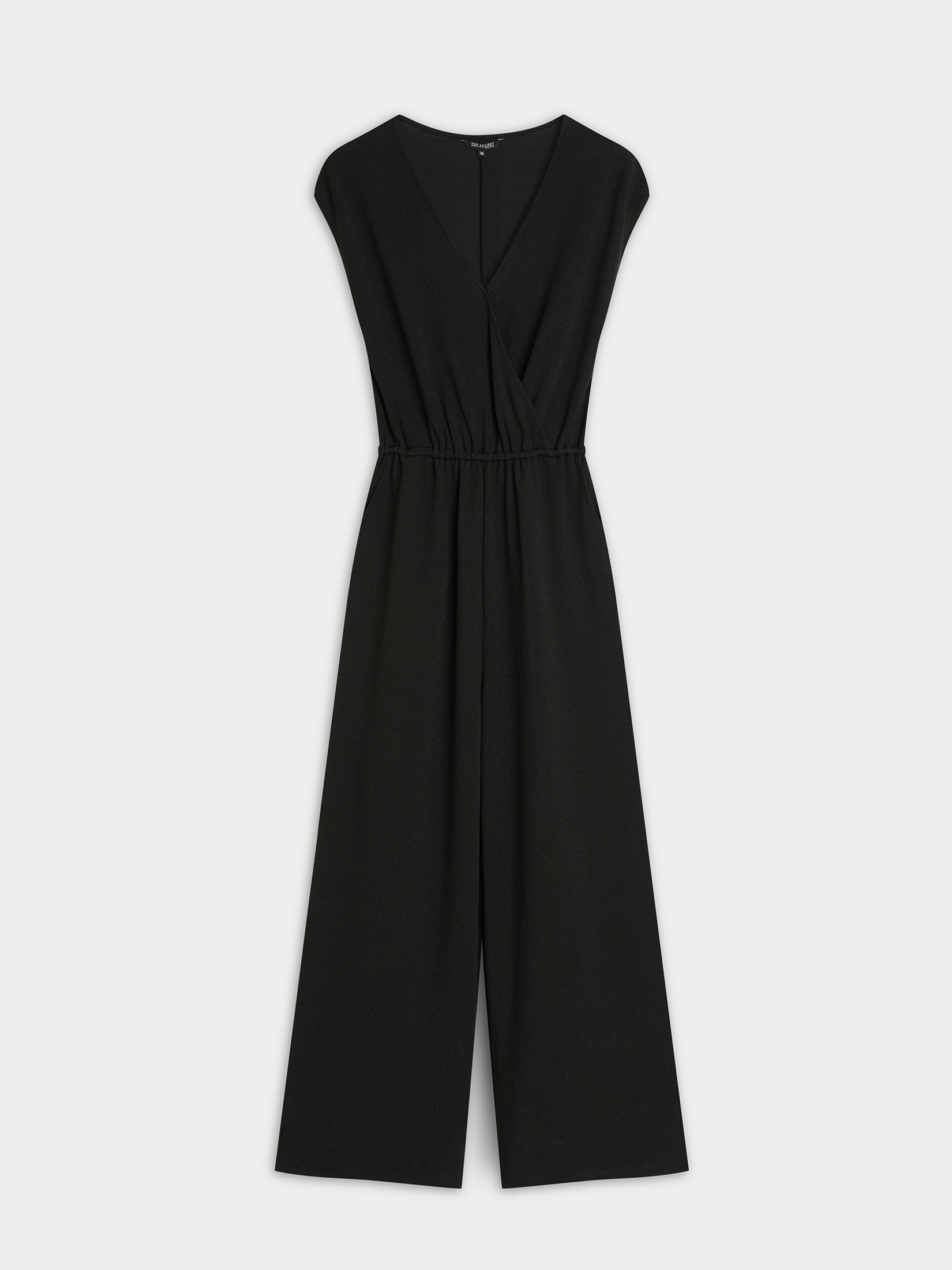 Czarny kombinezon z błyskiem 