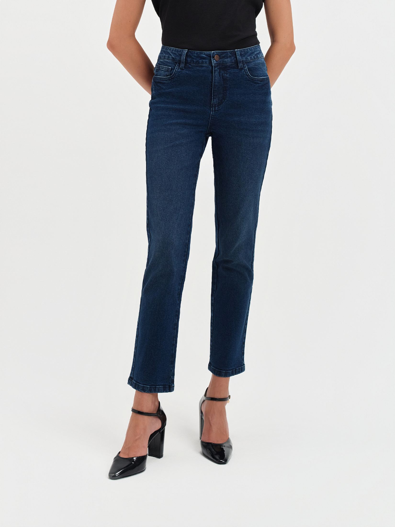 Granatowe jeansy slim fit 