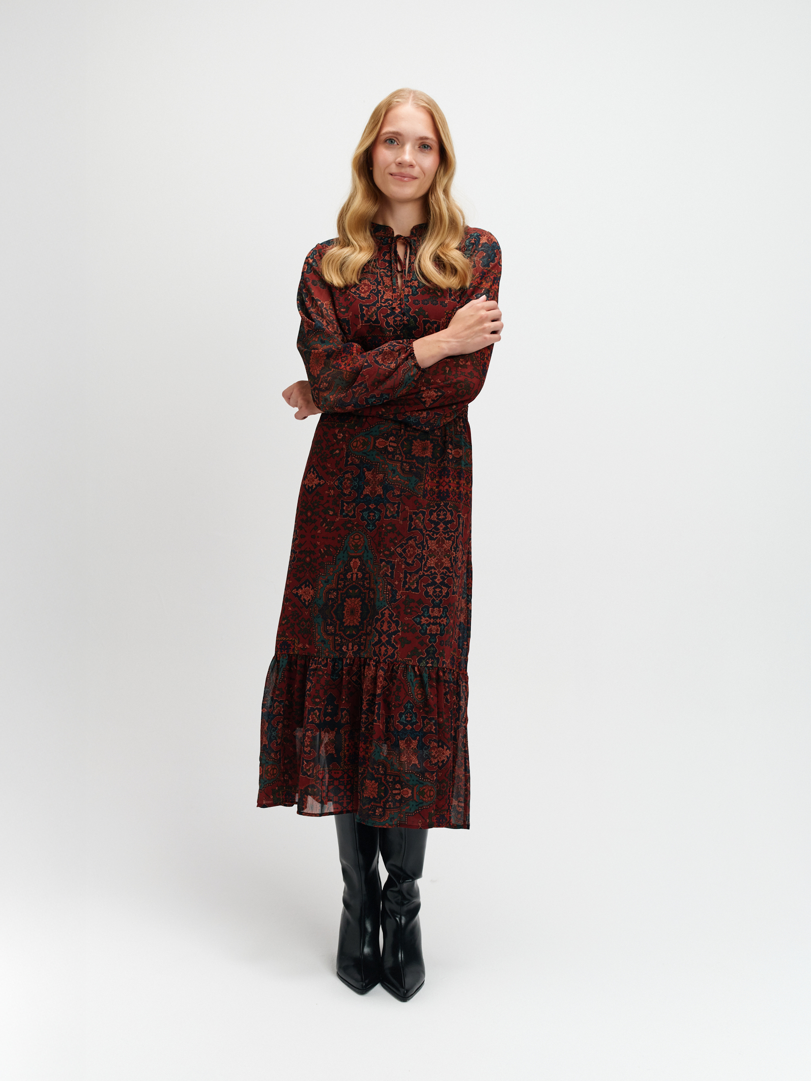 Midi sukienka w stylu boho 